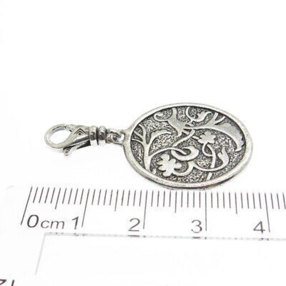 SILPADA Sterling Silver Vintage Dream It Reversible Disc Lobster Clasp Pendant - Picture 3 of 7